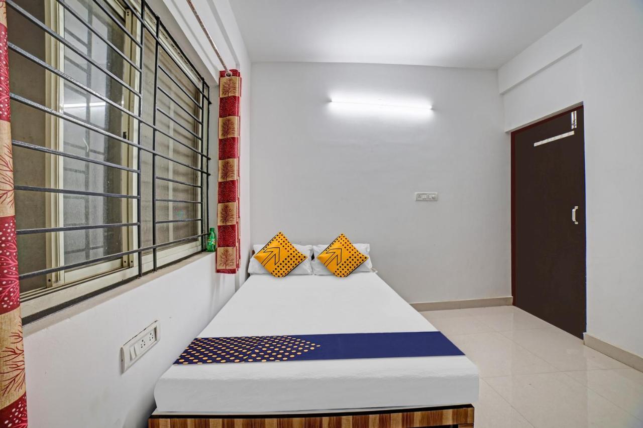 Spot On 81164 San International Hotel Bangalore Exteriör bild